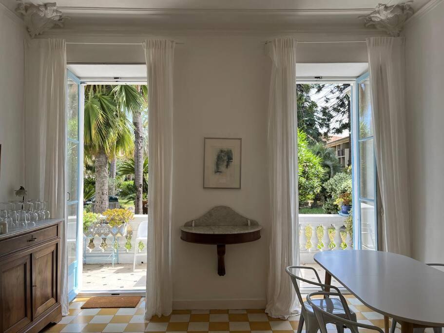 Beautiful Garden Apartment Steps From The Beach Menton Exterior photo