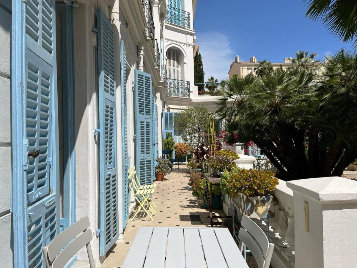 Beautiful Garden Apartment Steps From The Beach Menton Exterior photo